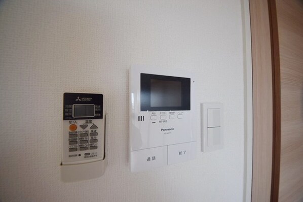 アーバンパーク三ツ池公園Eの物件内観写真